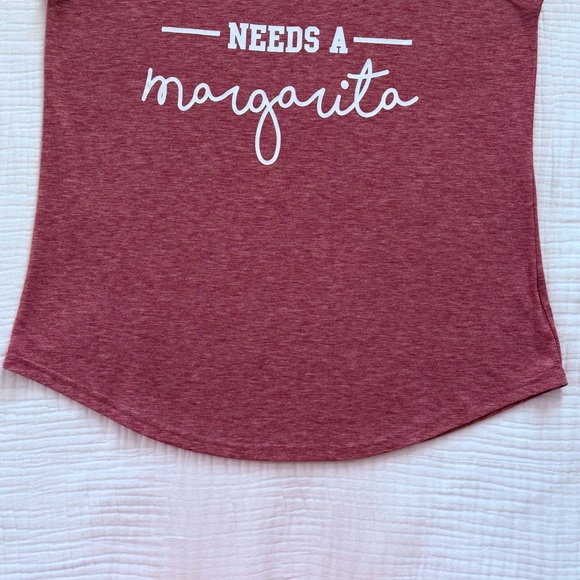 Mamacita Needs a Margarita burgundy red heather high neck tank top size XL - Picture 4 of 9